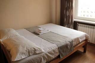 Гостиница Bed & Breakfast Penthouse Якутск Стандартный двухместный номер с 1 кроватью или 2 отдельными кроватями-11